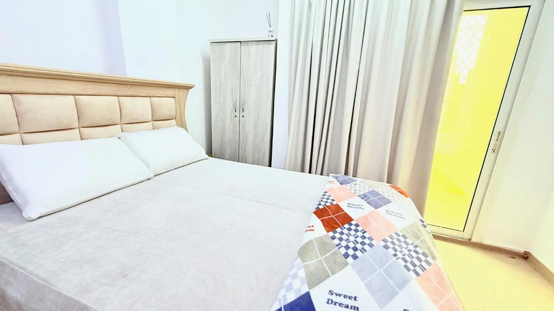 The Velvet Room 沙迦 0*,  阿拉伯联合酋长国